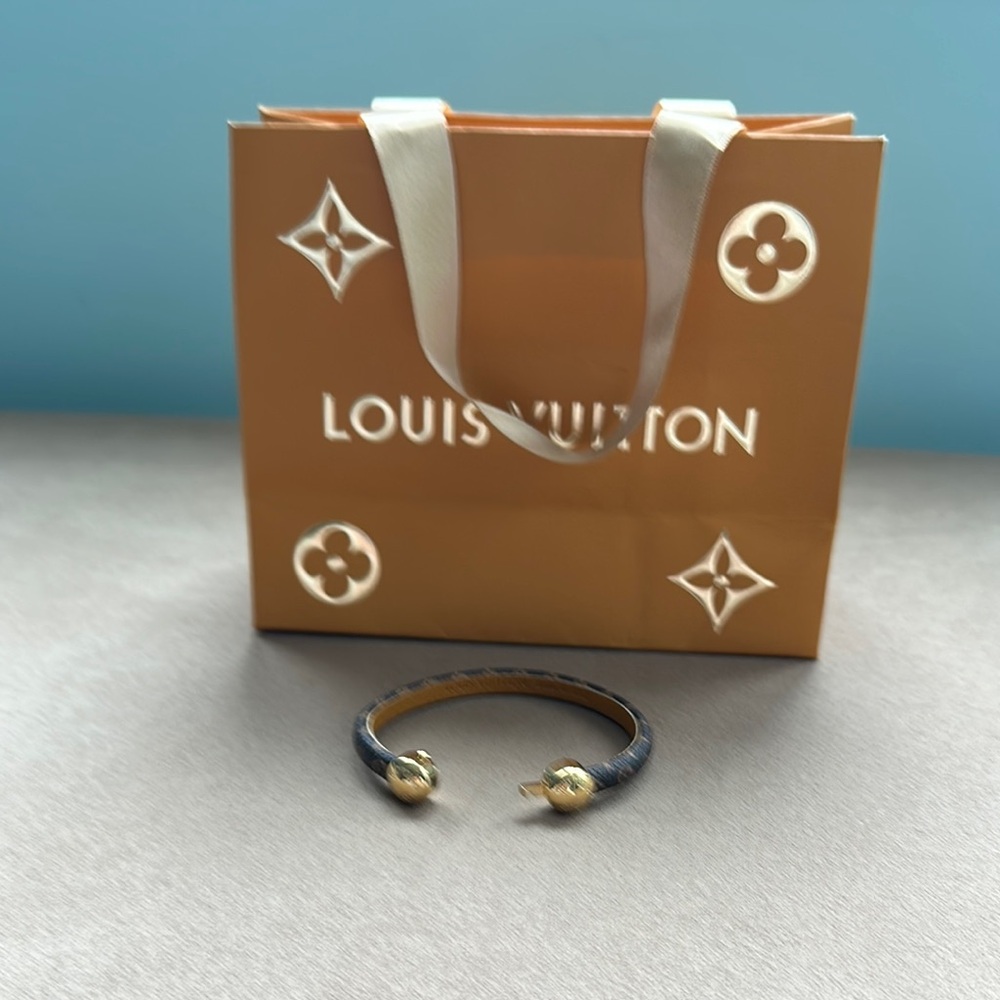 Louis Vuitton Gold and Black Bracelet with gift bag